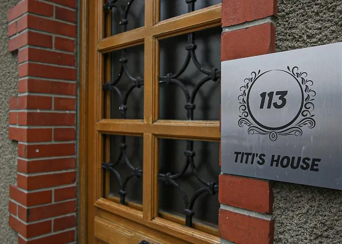 Titi\'S House Townhouse & Holiday Home